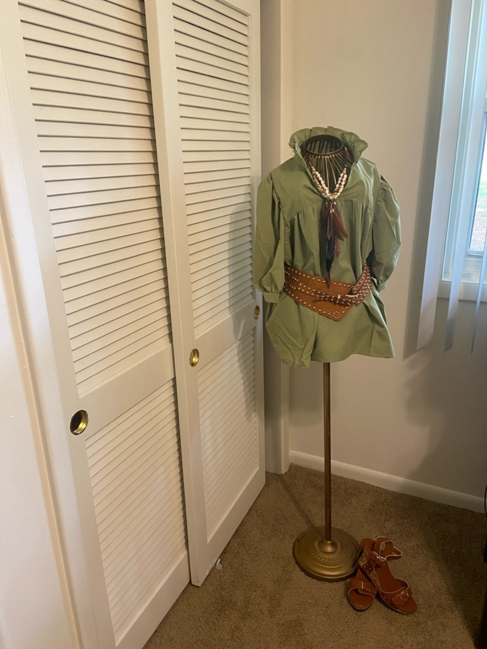 SHEIN Sage Green Ruffled Collar Blouse